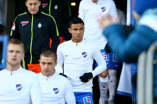 IFK Norrköpings Ian Smith innan fotbollsmatchen i Svenska
