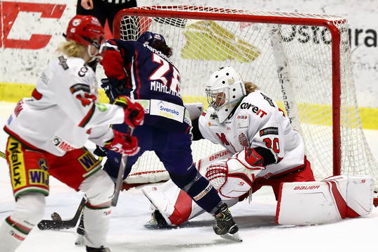 Linköpings Kennedy Marchment gör mål 1-0 på Modos