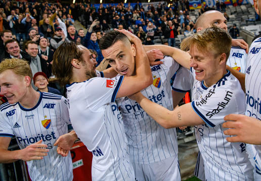 Djurgårdens Kevin Walker och Haris Radetinac jublar