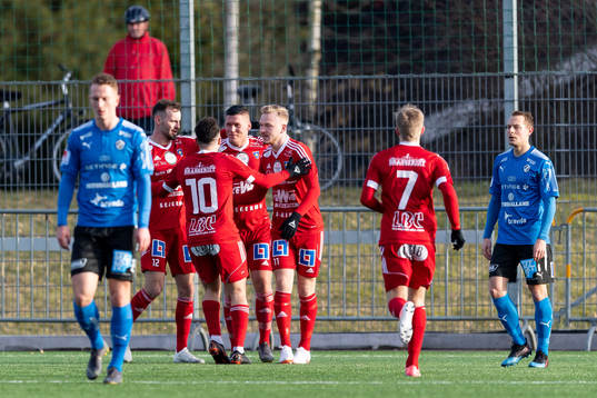 Karlstads spelare jublar