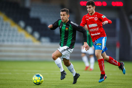 GAIS Predrag Randelovic och Nyköpings Alexander Alp