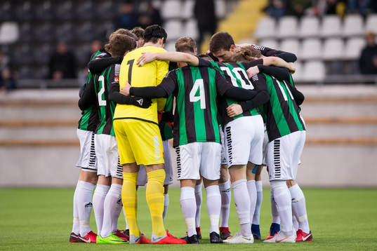 GAIS samlade innan  fotbollsmatchen i Svenska Cupen mellan