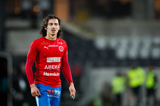Nyköpings Enis Ahmetovic deppar