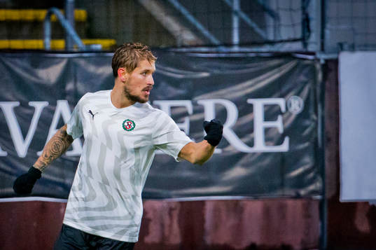 Örebros Daniel Björnkvist gör 3-1 och jublar
