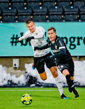 Örebros Arvid Brorsson och IFK Göteborgs Victor Wernersson