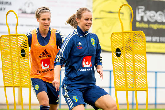 Lina Hurtig och Amanda Ilestedt