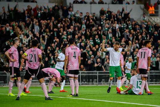 Hammarbys Mads Fenger Nielsen jublar