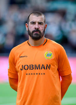 Hammarbys målvakt Gianluca Curci