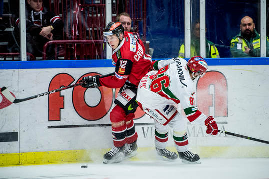 Malmö Redhawks Linus Cronholm  mot Moras Mathias Bromé