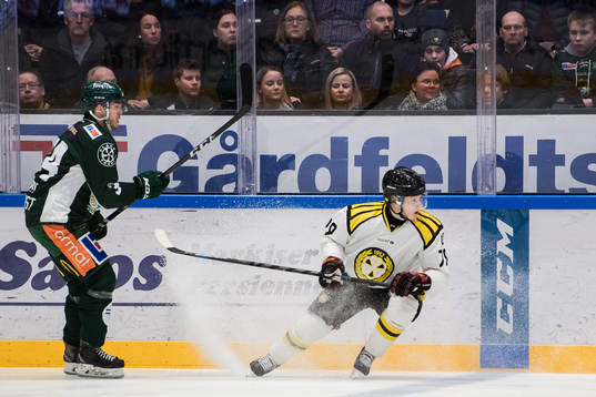 Färjestads Michael Lindqvist och Brynäs Daniel Mannberg