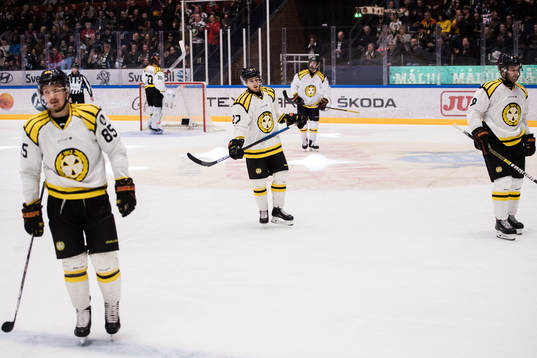 Brynäs Rudolf Cerveny och Emil Forslund deppar