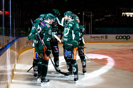 Färjestads spelare jublar