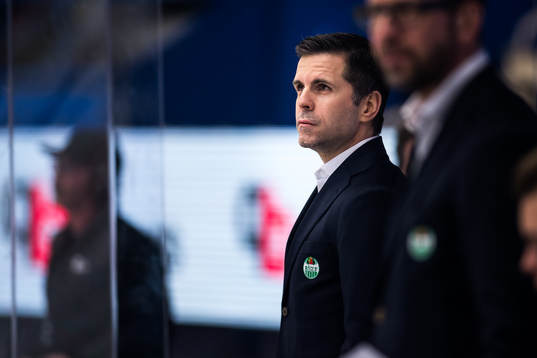 Rögles assisterande tränare Cory Murphy