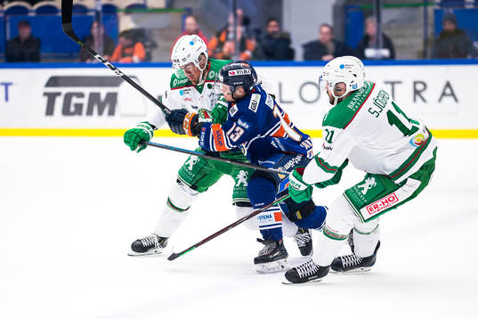 Rögles Alen Bibic, Växjös Julius Junttila och Rögles