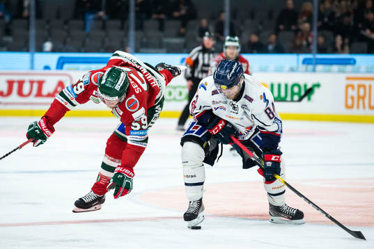 Frölundas Simon Hjalmarsson och Linköpings Jimmy Andersson