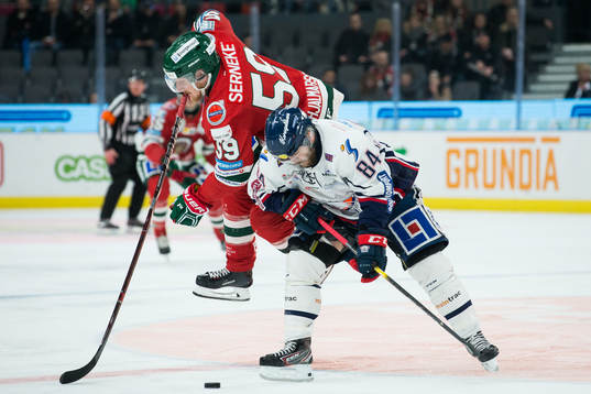 Frölundas Simon Hjalmarsson och Linköpings Jimmy Andersson