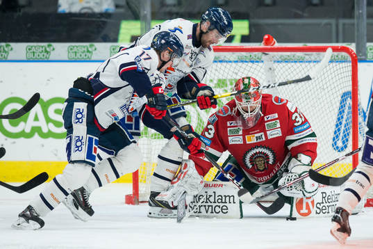 Linköpings Fredrik Karlström och Dan Pettersson med en