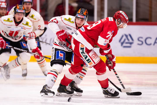 Örebros Glenn Gustafsson och Timrås Ludvig Rensfeldt