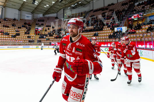 Timrås Ludvig Rensfeldt jublar