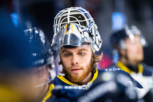s målvakt Felix Sandström