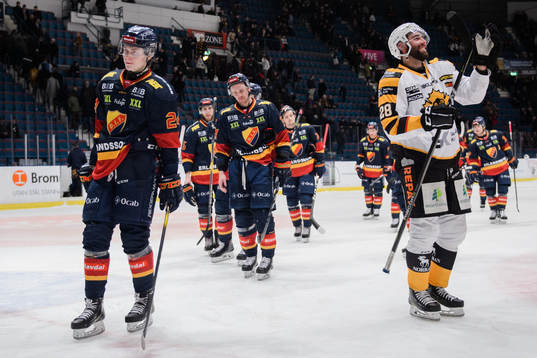 Bläddra bland fler bilder av Ishockey, SHL, Djurgården - Skellefteå