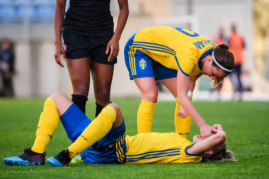 Lina Hurtig of Sweden in pain