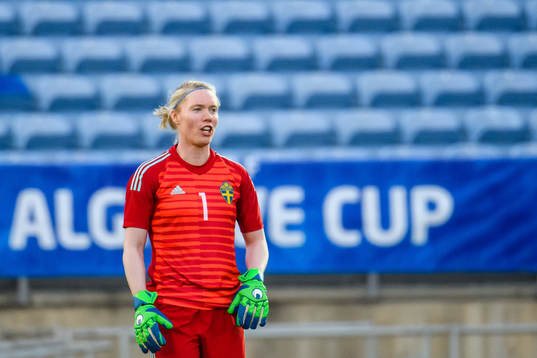 Goalkeeper Hedvig Lindahl of Sweden
