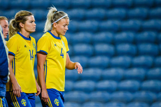 Hanna Folkesson and Hanna Glas of Sweden looks dejected
