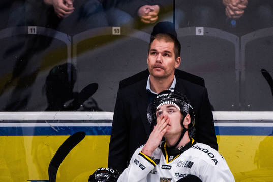s tränare Tomas Mitell