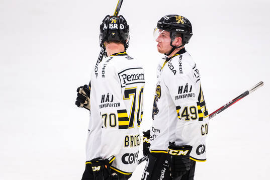 s Philip Broberg och Brian Cooper