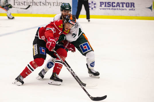 Örebros Christopher Mastomäki och Färjestads Jesse