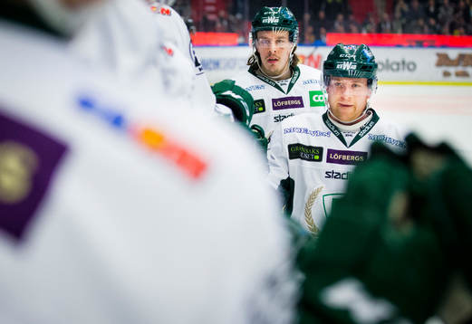 Färjestads Michael Lindqvist jublar vid 0-1