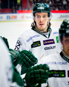 Färjestads Joakim Nygård jublar vid 0-1