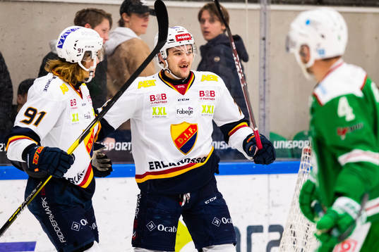 Djurgårdens Emil Bemström jublar