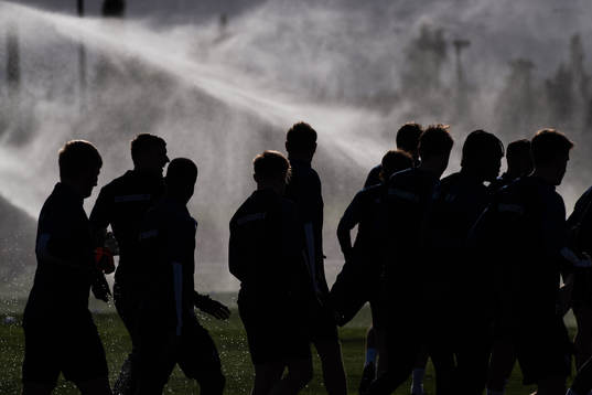 Siluetter av spelare