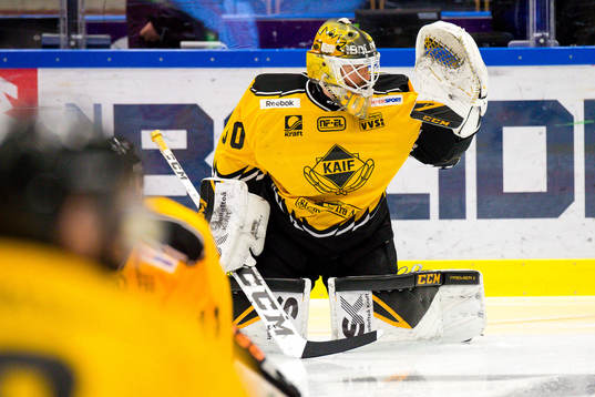 Skellefteås målvakt Gustaf Lindvall  i Kågedalens AIF's
