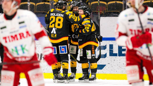 Skellefteås Albin Sundsvik ,  Johan Alm och Mathis Olimb