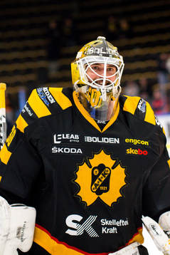 Skellefteås målvakt Gustaf Lindvall håller nollan