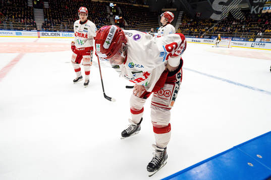 Timrås Morten Madsen utgår skadad