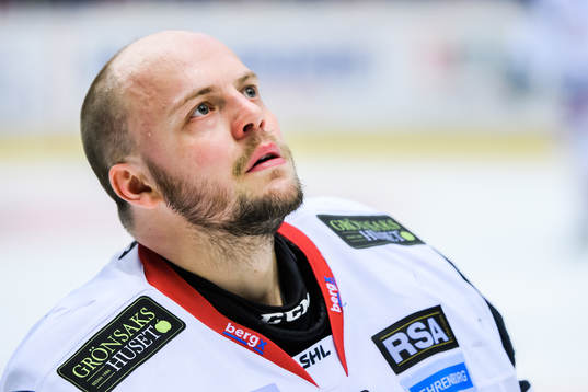 Malmö Redhawks målvakt Oscar Alsenfelt deppar