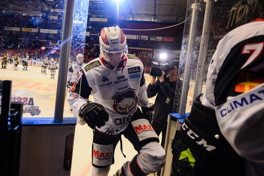 Malmö Redhawks Max Görtz deppar