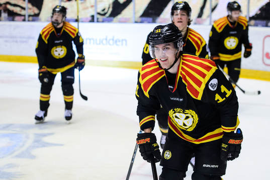 Brynäs Joel Kellman jublar