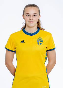 Matilda Andersson i F16/03-landslaget