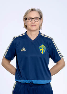 Anneli Gustafsson ledare för F16/03-landslaget
