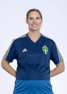 Sofia Skenk ledare för F16/03-landslaget
