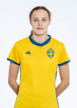 Elma Junttila Nelhage i F16/03-landslaget
