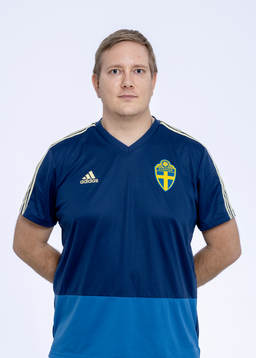 Johan Runnander ledare för F16/03-landslaget