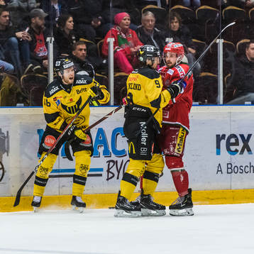 Västerås Lukas Zetterberg och Mikael Frycklund och Modos