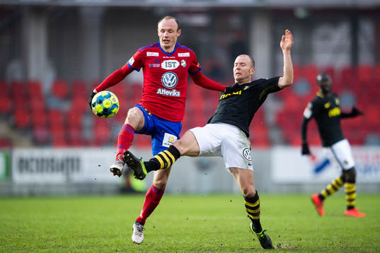 s Per Karlsson