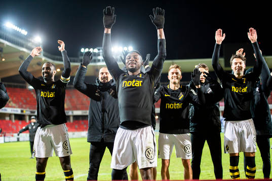 s Chinedu Ogbuke Obasi jublar